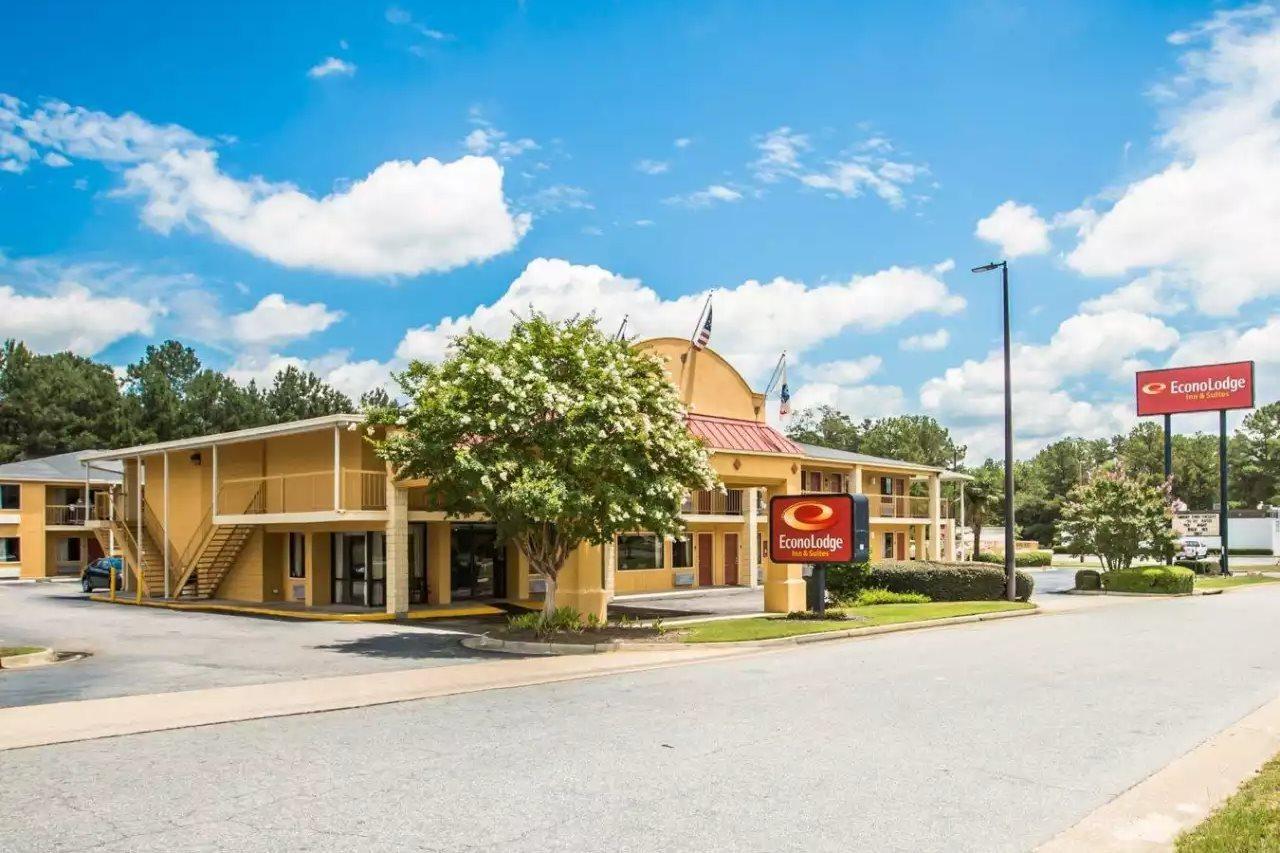 Econo Lodge Inn & Suites At Fort Moore Columbus Buitenkant foto