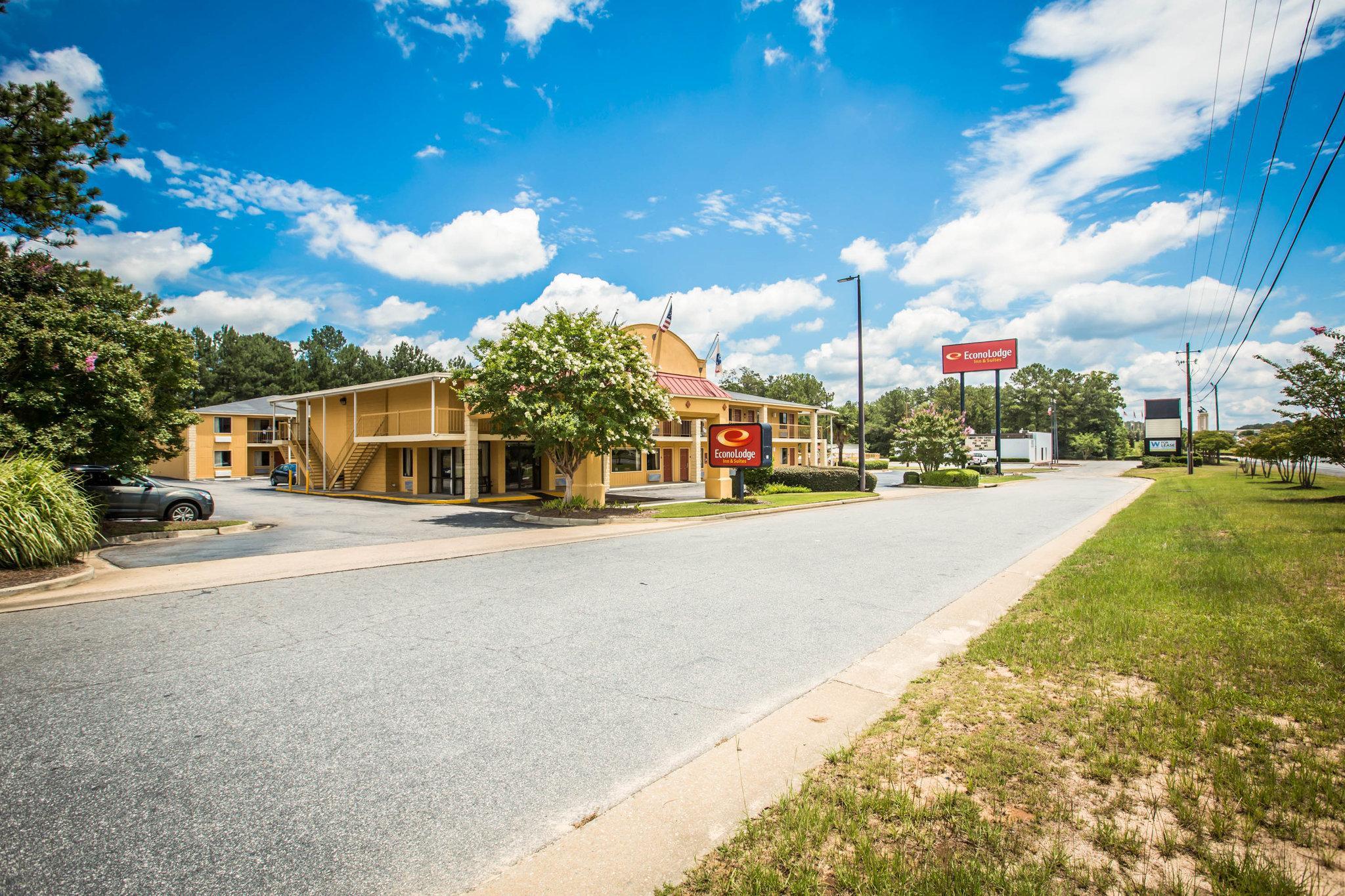 Econo Lodge Inn & Suites At Fort Moore Columbus Buitenkant foto